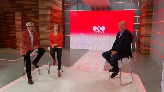 "Tenemos que llegar a fines de septiembre con dos millones de santafesinos con dos dosis"