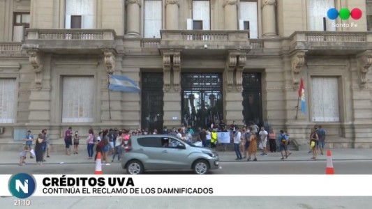 Damnificados por créditos UVA se movilizaron en la ciudad y el país