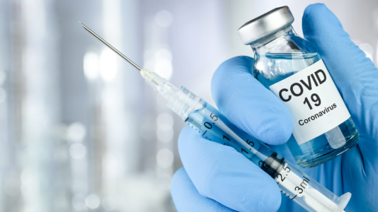 Vacunación Covid: solo se inoculará este martes en la Esquina Encendida