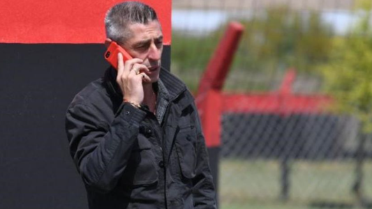 Balearon la casa de familiares del vicepresidente de Newell’s