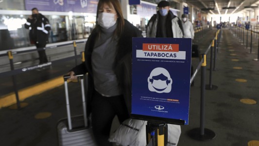 Cerca de 100 santafesinos por día ingresan del exterior: el 90% cumple con el aislamiento