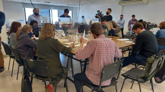 Adelantan que el escrutinio definitivo y el provisorio están "casi en el mismo nivel"