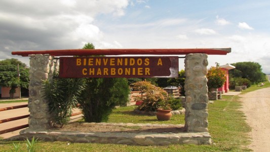 Asesinan a una mujer a machetazos en Córdoba y detienen a su nieto