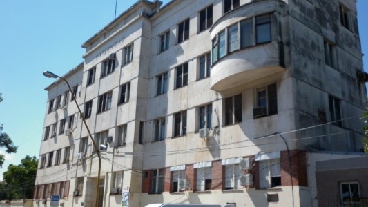 Proyectan que el viejo Hospital Iturraspe albergue todos los pacientes Covid