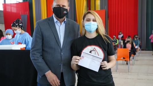 Con casi mil turnos, comenzó la vacunación a menores sin patologías en la ciudad