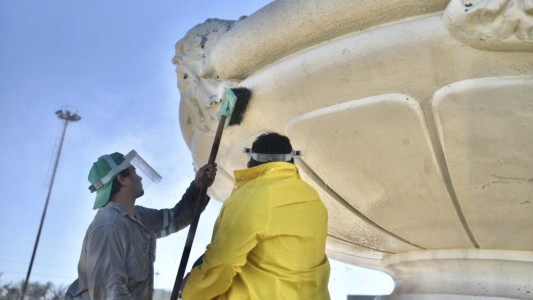 La Municipalidad comenzó la puesta en valor de la Fuente de la Cordialidad