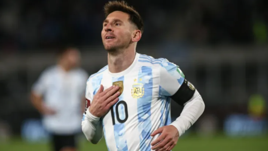 Más cerca de Qatar: Argentina recibe hoy a Perú en el Monumental