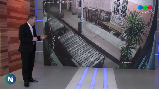 Robo exprés: ingresaron a una hamburguesería y en minutos se llevaron hasta las propinas