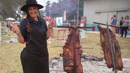 Realizaron en Formosa el primer concurso de "mujeres asadoras"