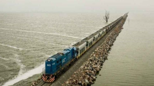 Después de 4 años: Primer viaje en tren a través de la Laguna La Picasa