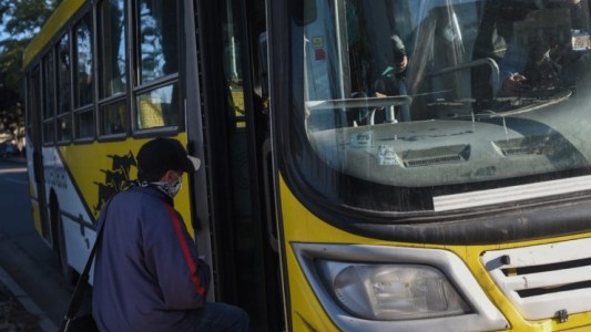 Pese a no recuperar el nivel prepandemia, descartan aumento de tarifa en el transporte público
