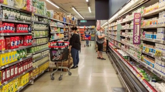 "Es pirotecnia mediática": descartan desabastecimiento por los precios congelados