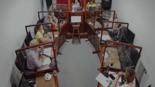 Tensa discusión en una sesión del Concejo Municipal de Santo Tomé