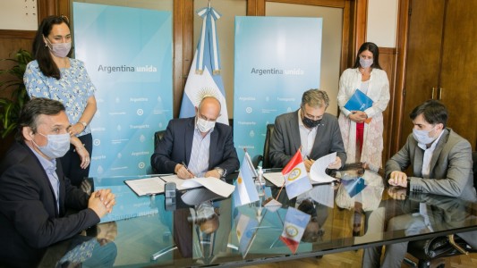 Santa Fe gestionó aportes nacionales para mejorar el transporte de localidades de la provincia