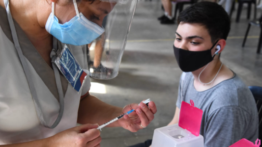 Martes de primeras dosis de Sinopharm para niños de 3 a 12 años