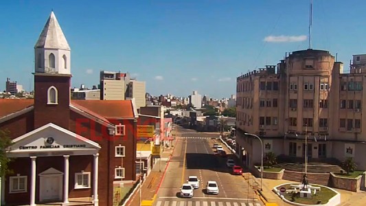 Tuvo un hijo con discapacidad tras ser violada por su padre y la Justicia le cedió la casa familiar