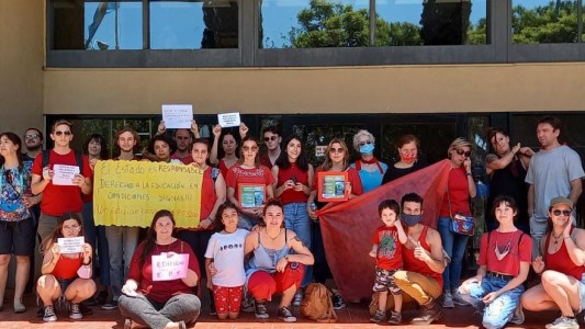 "La Escuela Provincial de Teatro sigue en la virtualidad: el estado no se hace responsable"