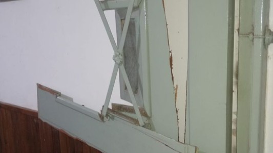 Entraron a robar en la casa de Carlitos Román