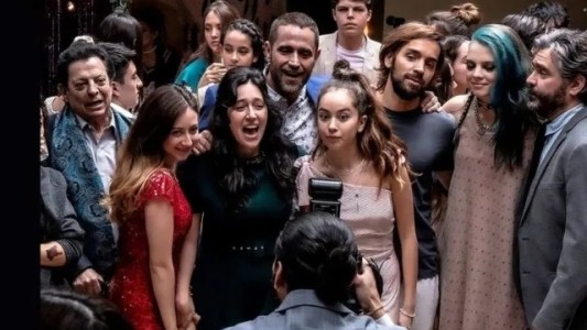 Julieta Venegas compuso el tema musical de Cecilia, el nuevo original de Paramount+