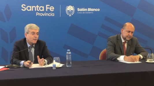 Agosto: "La política tributaria será prudente y con equilibrio fiscal"