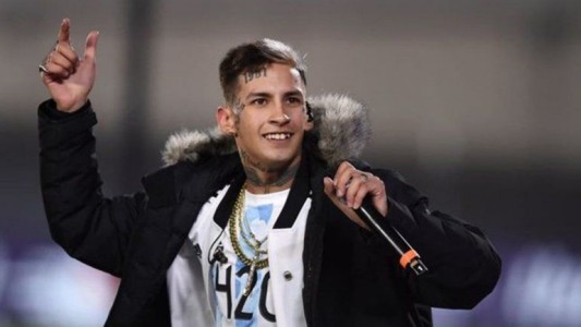 L-Gante suspendió un show porque uno de sus fanáticos manoseó a una bailarina