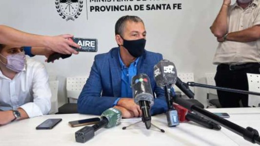 El Gobierno Provincial adelantó que el pase sanitario no se aplicará en bares y restaurantes