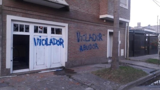 Namuncurá: solicitan que el profesor acusado de abuso atraviese el proceso en libertad