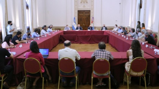 El gobernador se reunió en Rosario con referentes sociales y organizaciones  por el tema seguridad