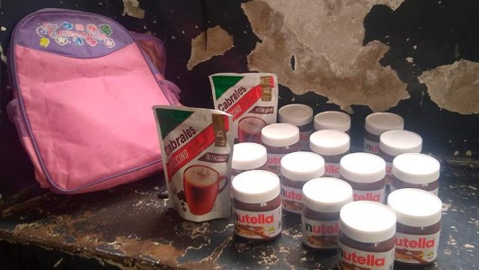 Terminó presa por golosa: una rosarina se robó 5 kilos de nutella y dos capuchinos