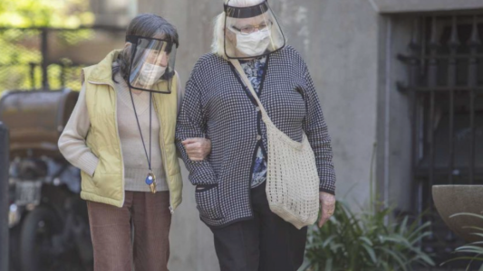 Los jubilados que cobran la mínima recibirán un bono de 8 mil pesos