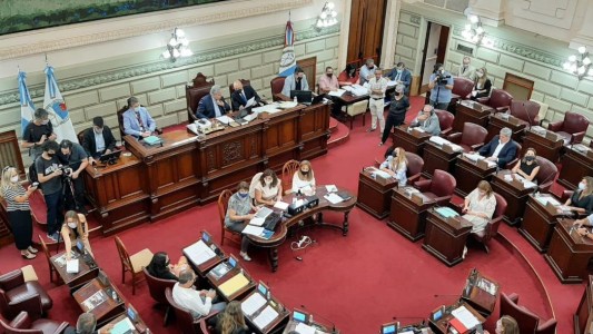 "Saludamos el diálogo institucional": el ministro Agosto va a Diputados