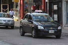 El Concejo Municipal aprobó el pedido de más taxis y remises para las fiestas