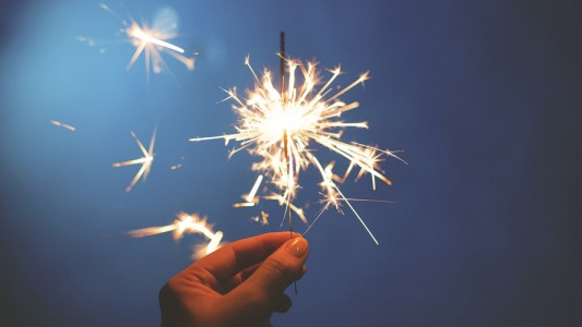 Pirotecnia en las Fiestas: "Ahora se buscan más cohetes luminosos que ruidosos"