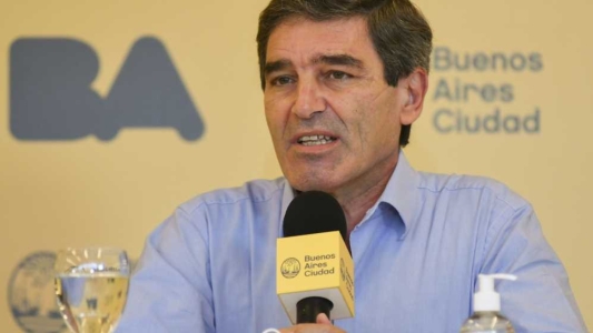 Para el ministro de Salud porteño, el aumento de contagios "está vinculado a Delta"