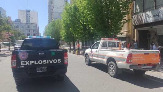 Acusan a una mujer de realizar 70 amenazas de bomba en Bahía Blanca