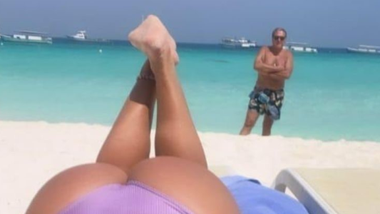 Las paradisíacas vacaciones de un Diputado cuando se trataba el Presupuesto