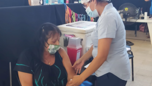 Se retoma la vacunación contra el Covid con más de 3500 turnos