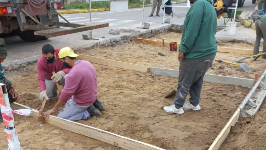 Habrá tareas de bacheo, iluminación y fumigación este viernes en la ciudad