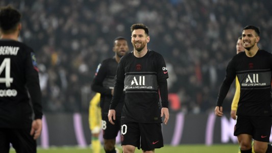Messi continúa recuperándose del coronavirus y es baja ante Lyon