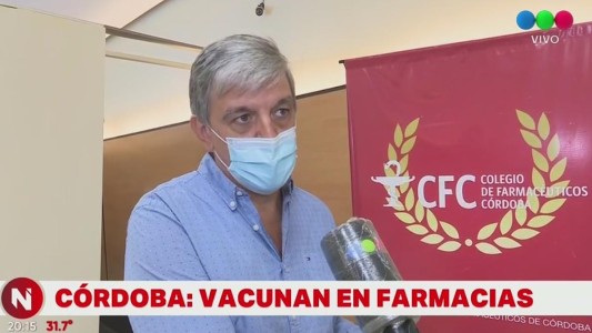 En Córdoba comenzaron a vacunar contra el coronavirus en farmacias