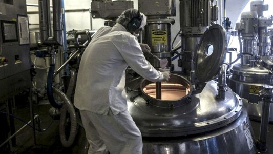 La UIA afirma que el ausentismo por Covid pone en riesgo el abastecimiento