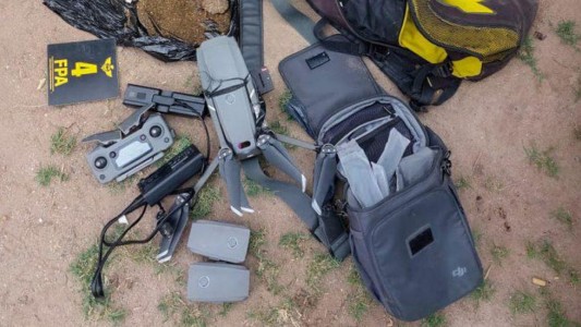 Lo apresaron por usar un dron para entrar drogas a la cárcel, se fugó y lo recapturaron