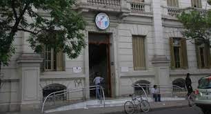 Afiliados a UPCN del  Registro Civil realizan un paro  hasta el viernes