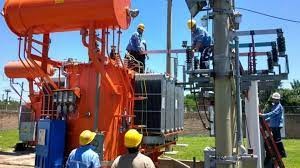 Un colapso del sistema nacional generó inconvenientes en el suministro eléctrico de la provincia