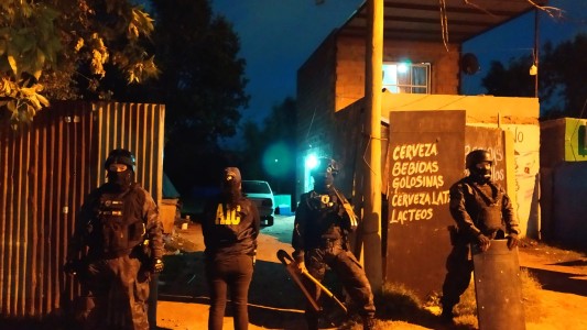 Realizaron allanamientos contra el narcotráfico en Rosario