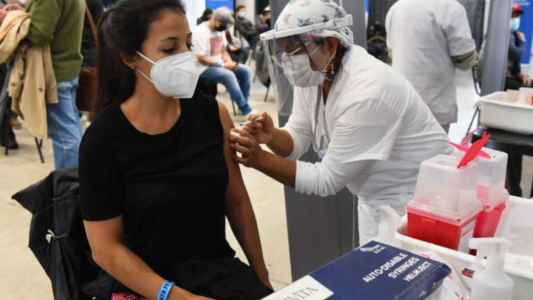 Este jueves habrá vacunación libre y con turnos en la ciudad
