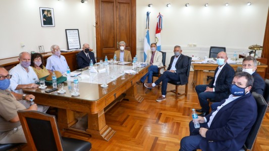 Pusineri y las paritarias: "Ni bien tengamos algún avance, formularemos las ofertas"