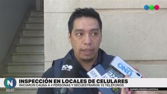 Realizaron allanamientos en locales de venta y reparación de celulares