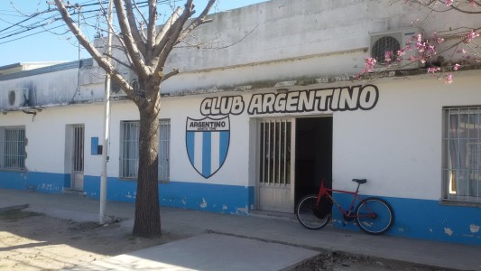 Entregaron más de 6 millones de pesos a instituciones deportivas de Santo Tomé