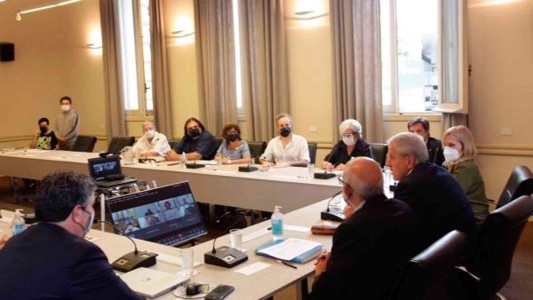 Paritaria Nacional Docente: el Gobierno ofreció un aumento del 45,46%